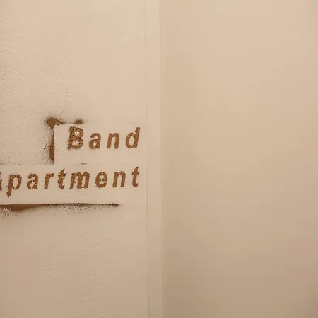 Convent-βand αpartment *